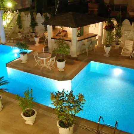 Hotell Conny's (adults Only) Side
